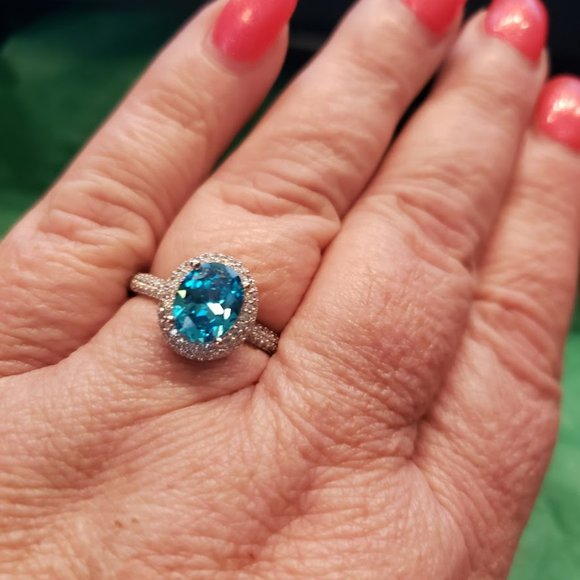 Bella Luce Jewelry - Esotica 4.19 CTW Neon Apatite Rhodium over sterling silver ring  size 10